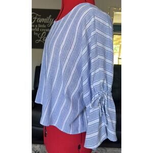 HOMMAGE From Los Angeles Womens Boho Top Striped Blue White Size Large